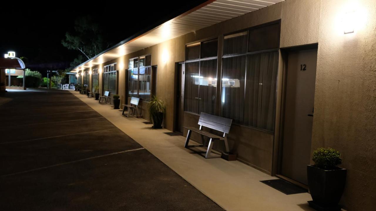 Loddon River Motel Kerang エクステリア 写真