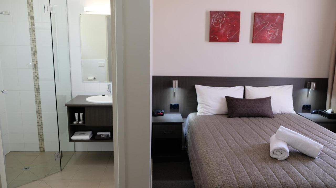 Loddon River Motel Kerang エクステリア 写真