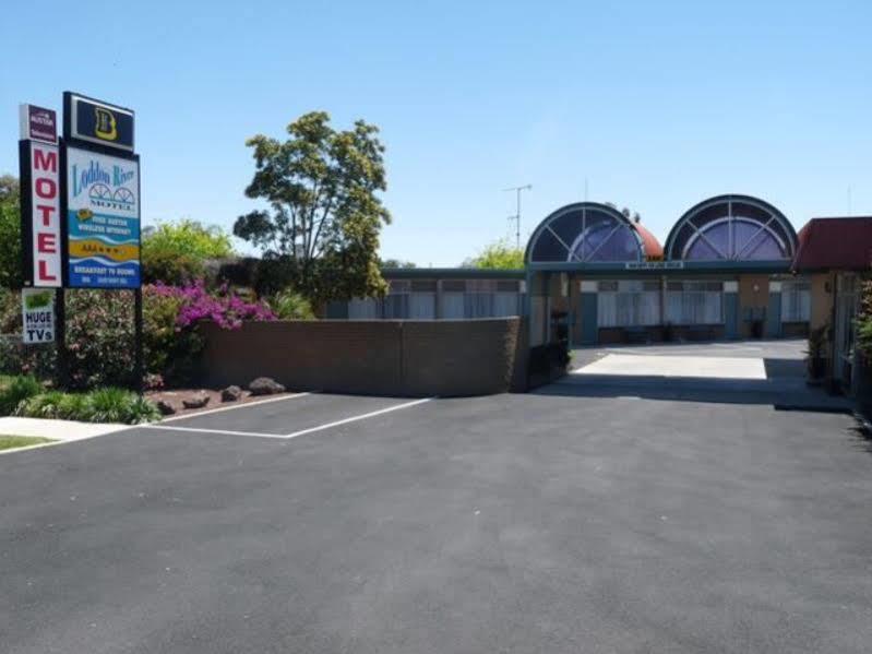 Loddon River Motel Kerang エクステリア 写真
