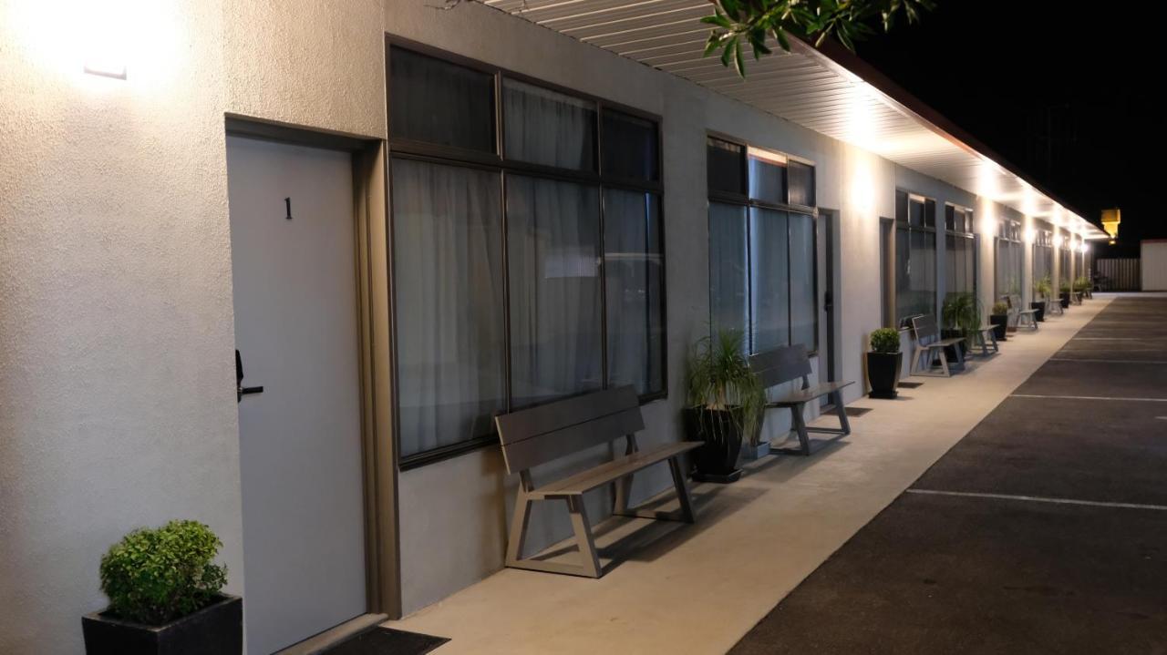 Loddon River Motel Kerang エクステリア 写真
